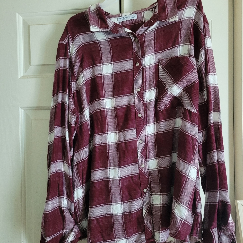 Soft plaid long sleeve button down